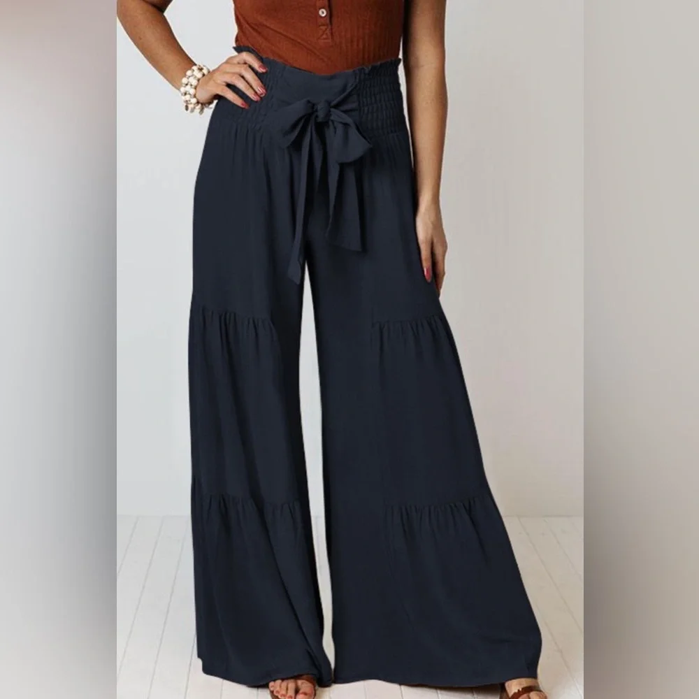 Tie Front Smocked Tiered Culottes - Picture 5 of 6